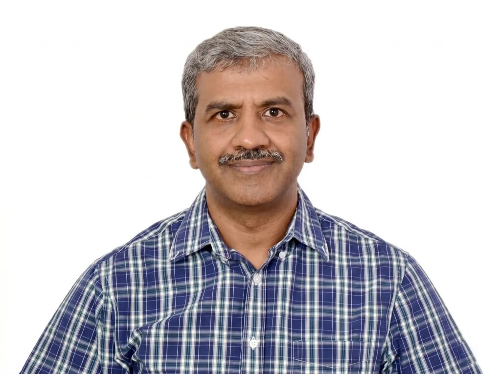 Headshot of Murali Krishna